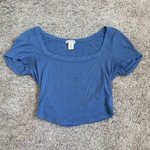 Bozzolo Blue Ribbed Crop Top